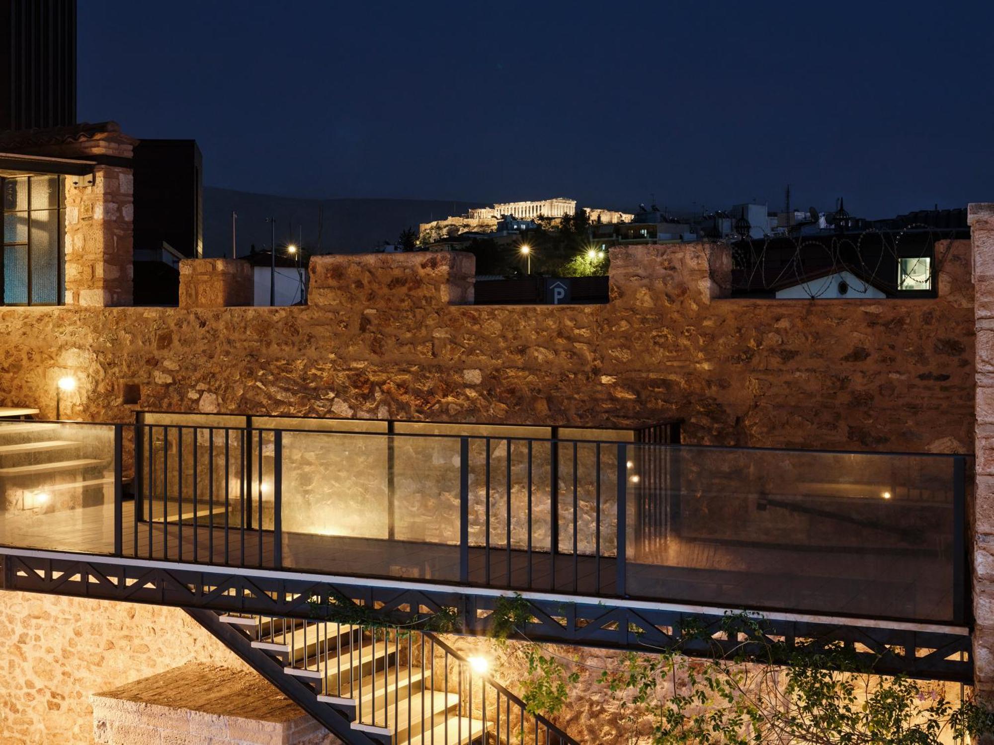 Hotel Not 5*
